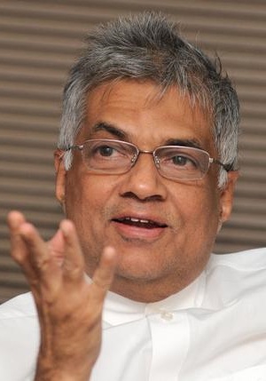 Prime Minister Ranil Wickremesinghe feels that former President Mahinda Rajapakse will not stage a political comeback