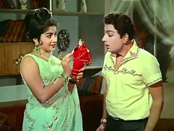 J. Jayalalithaa still from a movie with MGR