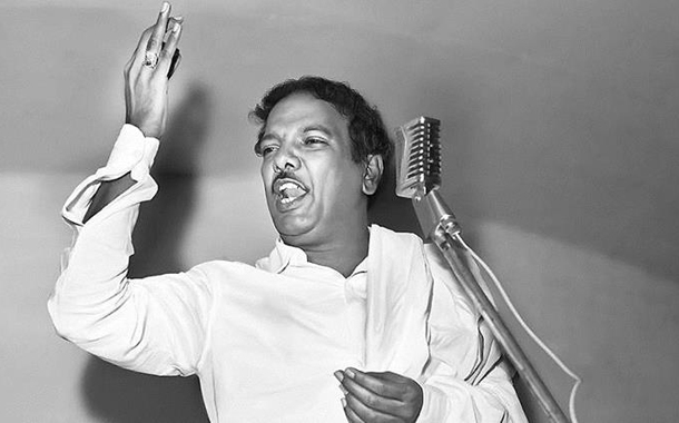 Former Tamil Nadu Chief Minister and DMK Leader Karunanidhi passes away